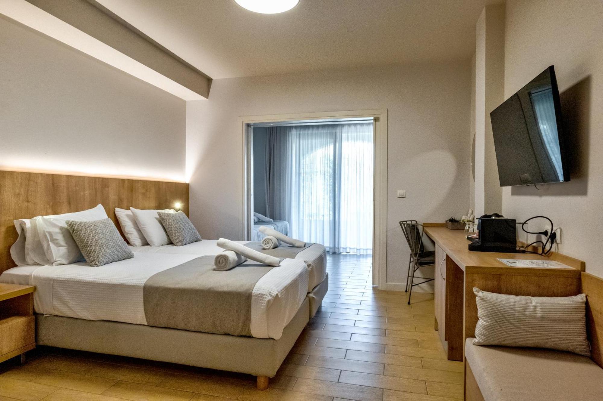 White Olive Elite Rethymno Hotel Sfakaki Exterior photo